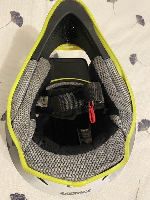 Мотокрос каска Thor M