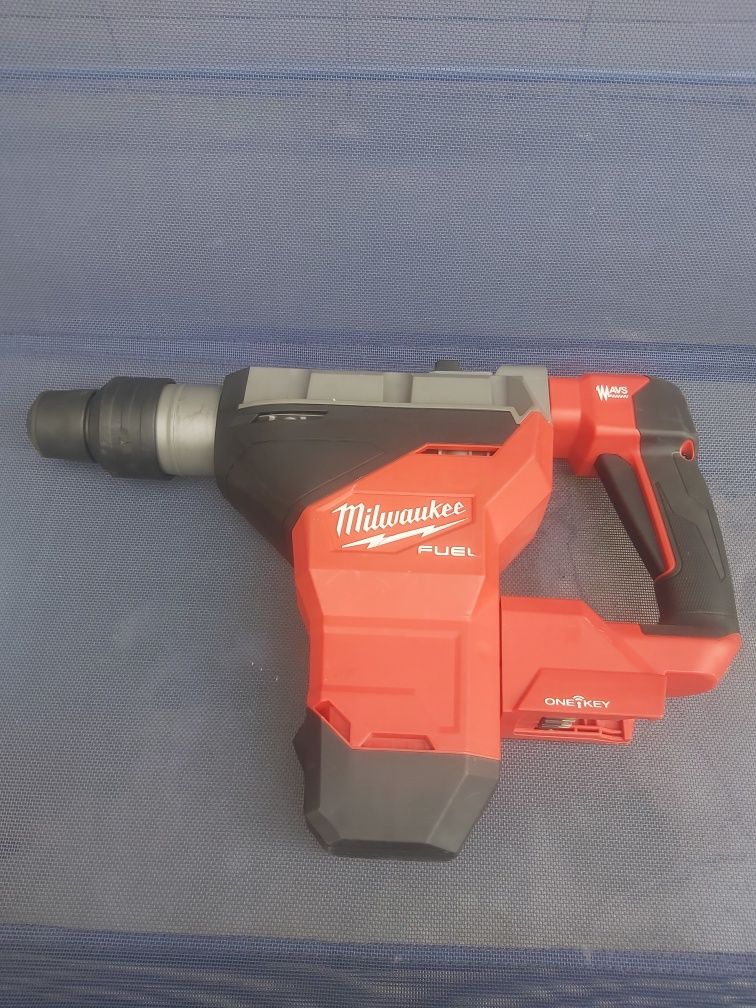 Rotopercutor  milwaukee m18 FHM  11 j