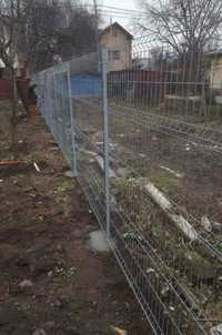 Garduri si porti din:

- panouri stil jaluzea;

-sipcă metalică;

- fi
