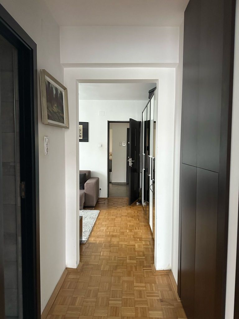 Apartament cu 2 camere etajul 2 – lângă Spitalul Județean