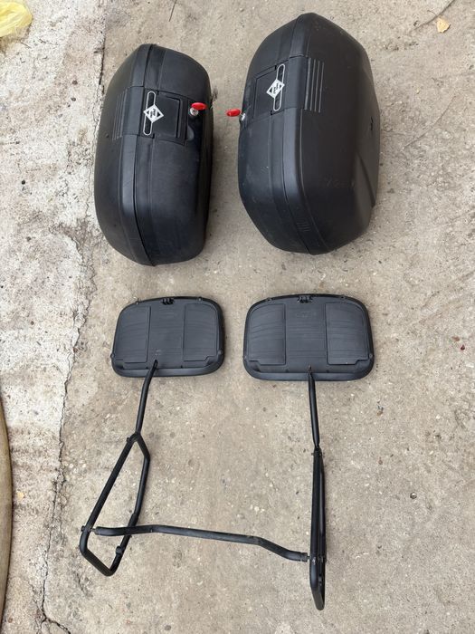 Genti/coburi laterale Shad cu suporti originali