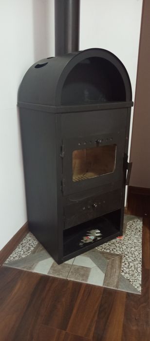 Șemineu de încalzit