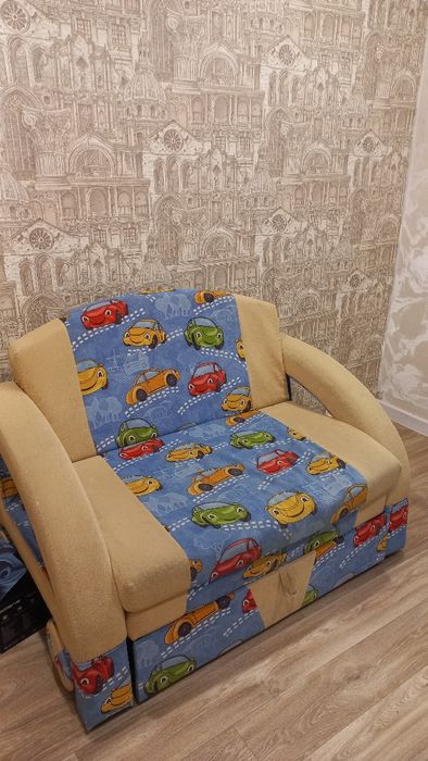 Продам детский диван