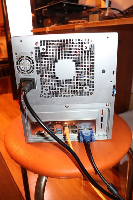 Mini Server Nas Supermicro A1SAI-2550F 16Gb DDR3 350W Gold 4 Bay 2xSSD