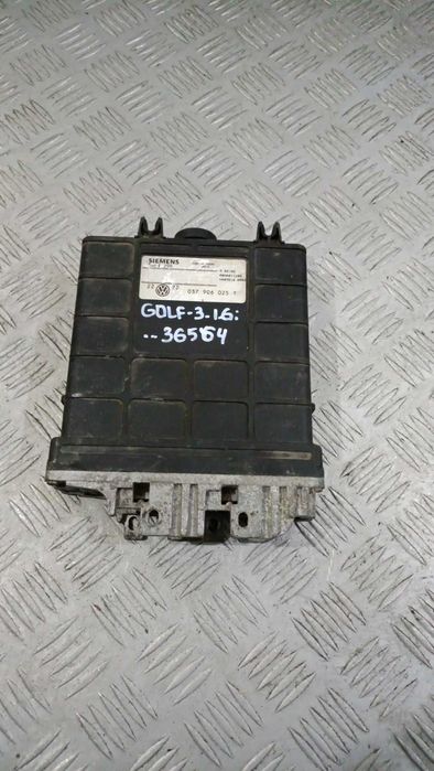 Компютър Компютри VW Golf 3 1.6i 1995г. 4+ Броя