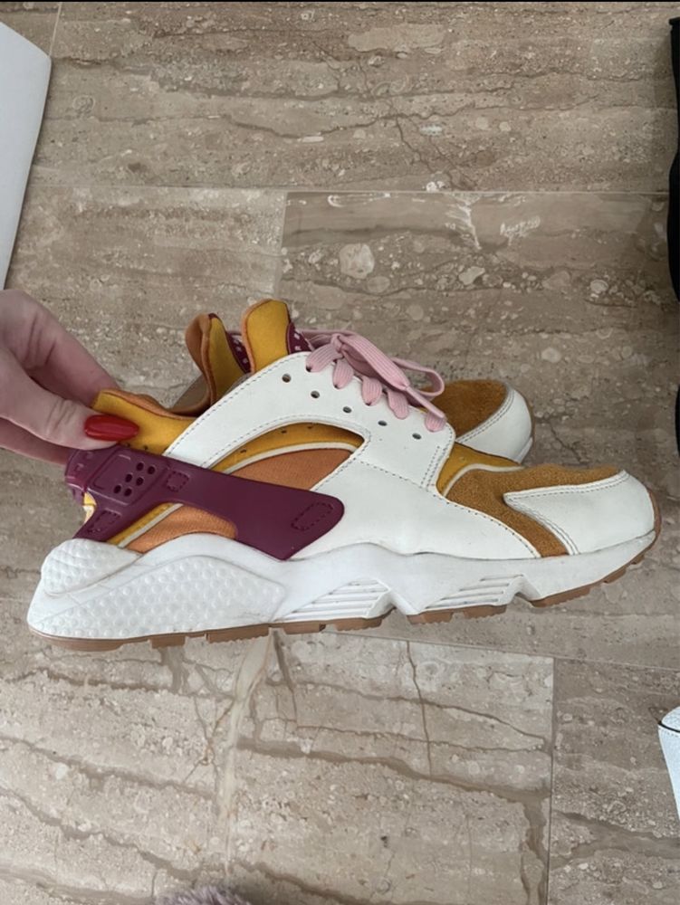 Nike Huarache sunset