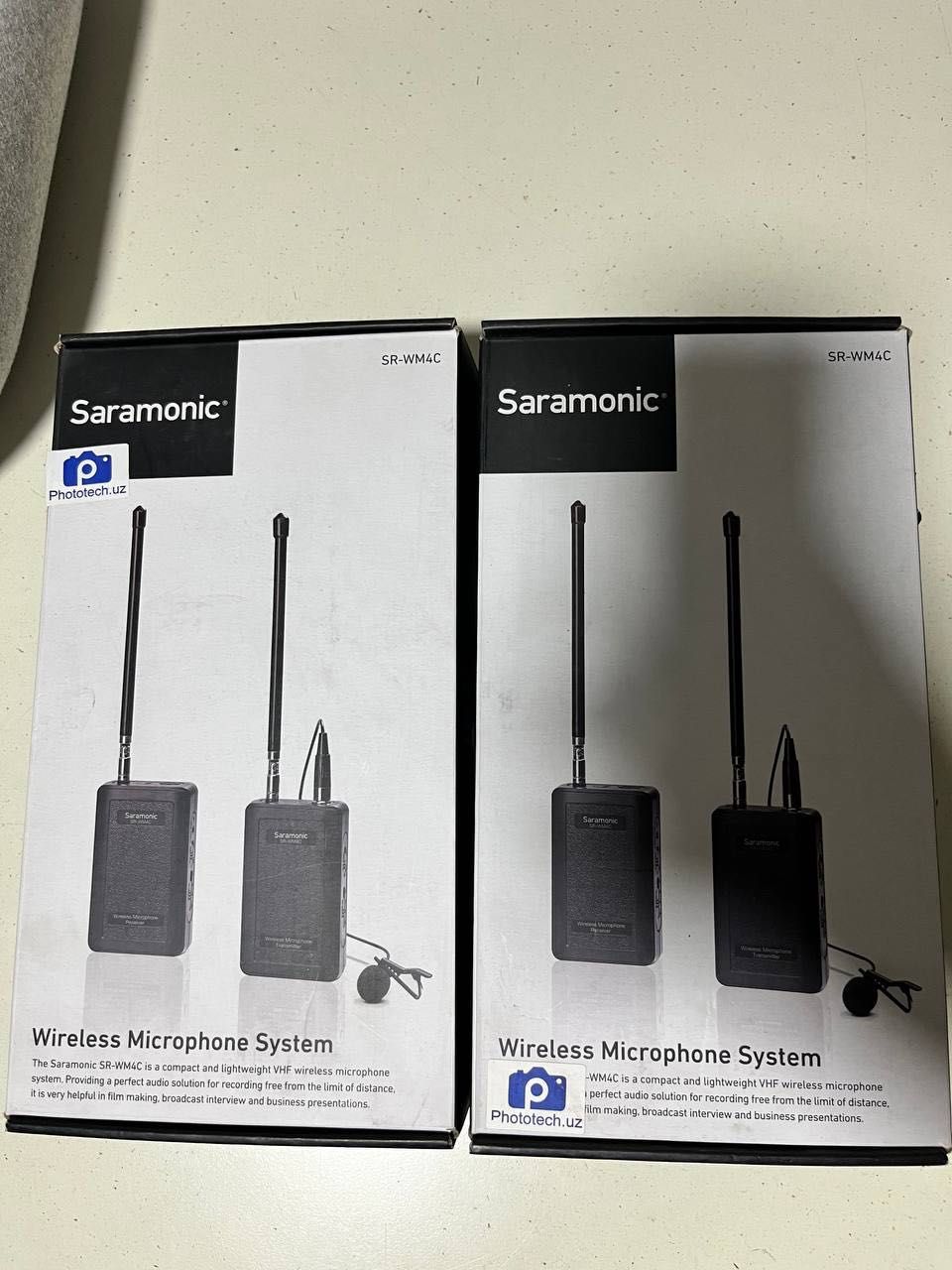 Радиопетличный микрофон Saramonic SR-WM4C. Петлички