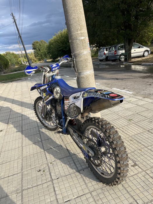 Продавам yamaha yzf250