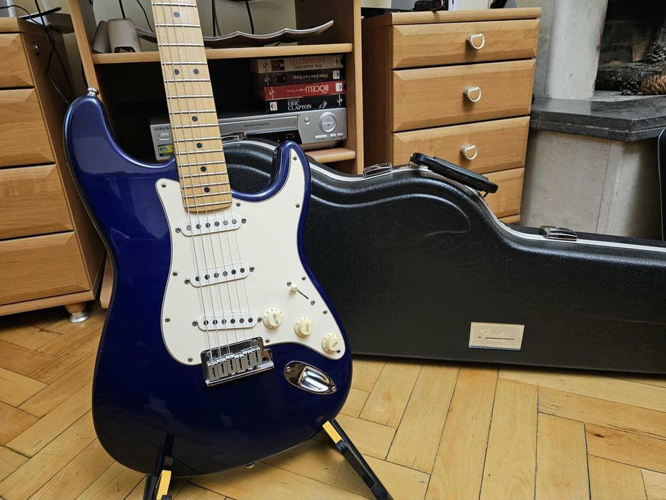 Fender American Standard Stratocaster 40th Anniversary Midnight Blue