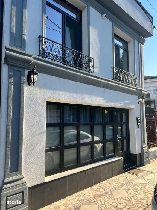 Casa, Centru Istoric, Constructie noua, Totul Nou, mobilat si utilat