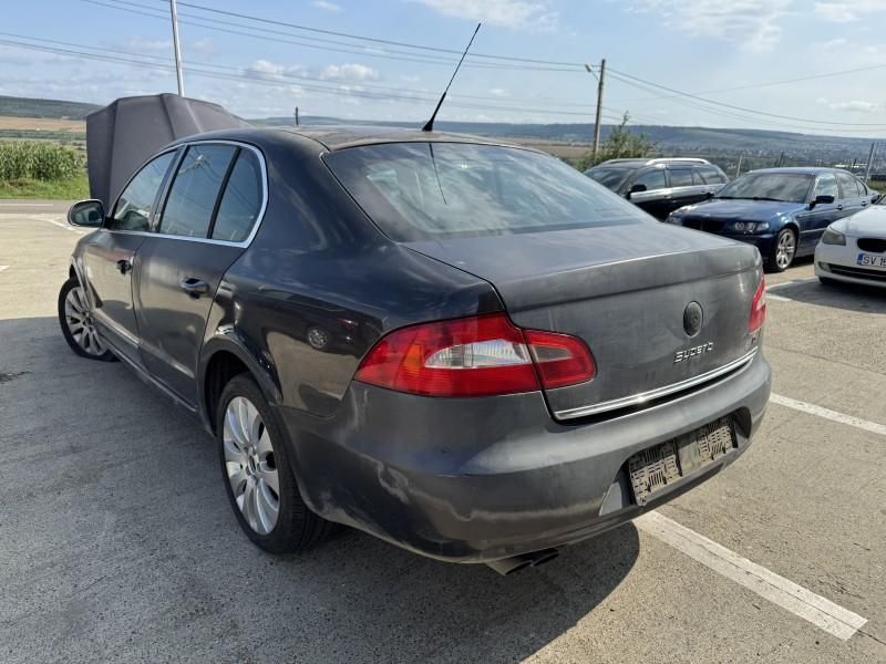 Bara spate cu senzori de parcare Skoda Superb 2 (2008-2013)