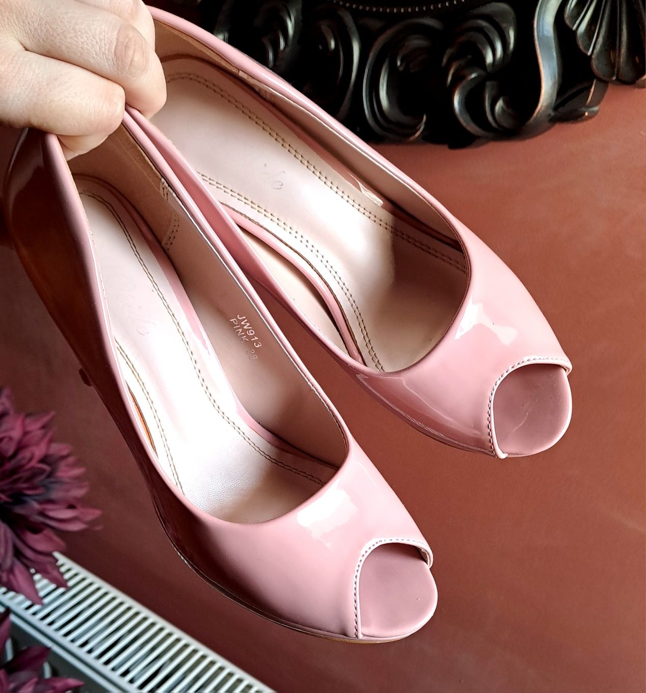 Pantofi de lac culoare roz pantofi dama retro peep toe sandale roz