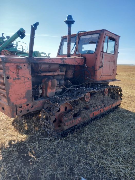 Продам  трактор Т4