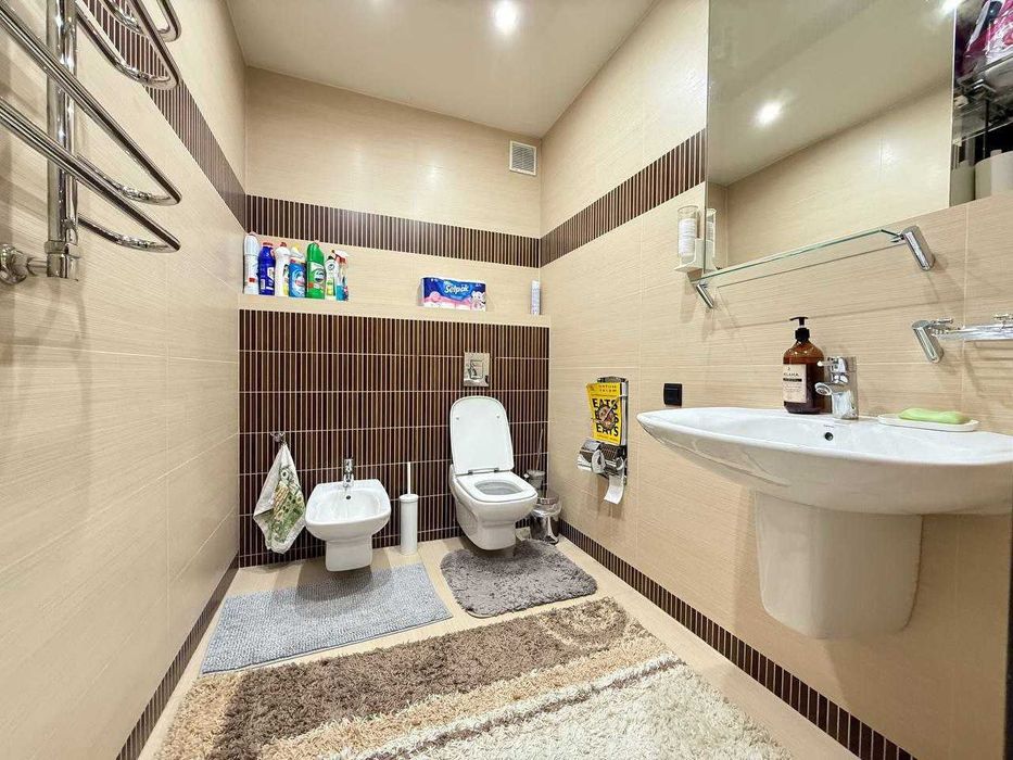 ПРОДАЖА НА ЦУМ! 4х комн. квартира,220 кв.м, Мирабад, ул Афросиаб. США