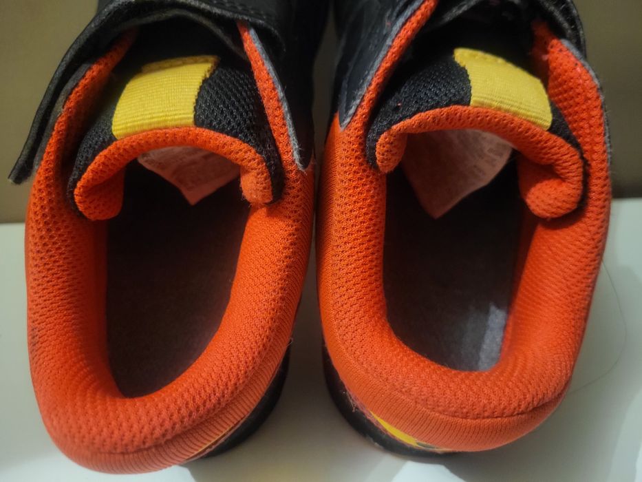 Детски маратонки номер 34