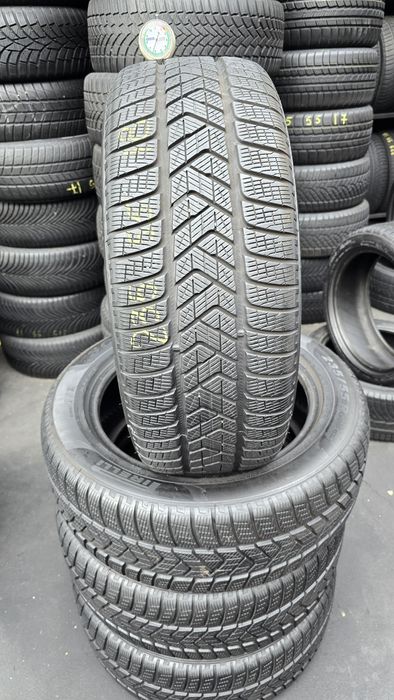 4 anvelope iarnă Pirelli 235/55/18 - dot 2022
