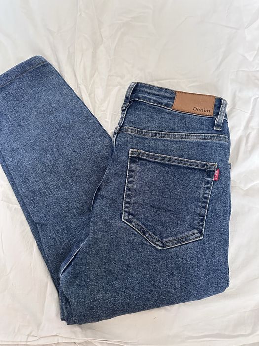 Джинсы прямые, укороченные