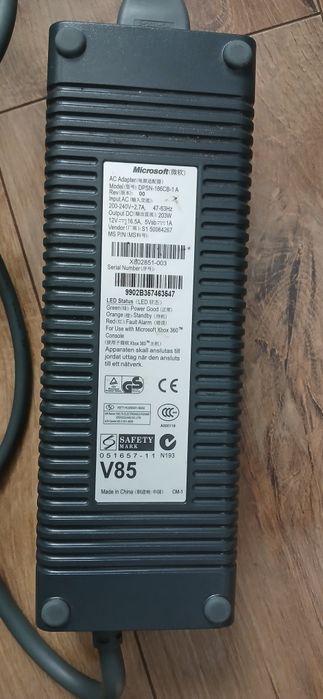 Xbox 360 Fat + alimentator