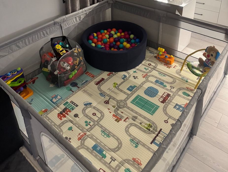 Кошара за игра 180/200 с килимче