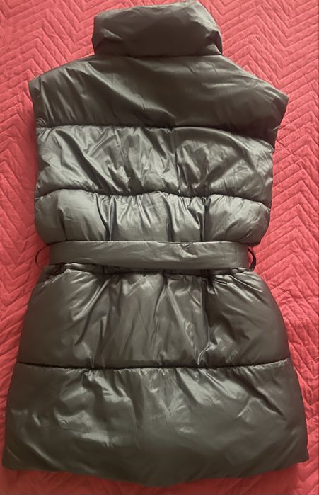 Топъл елек грейка H&M размерs/m черен с колан