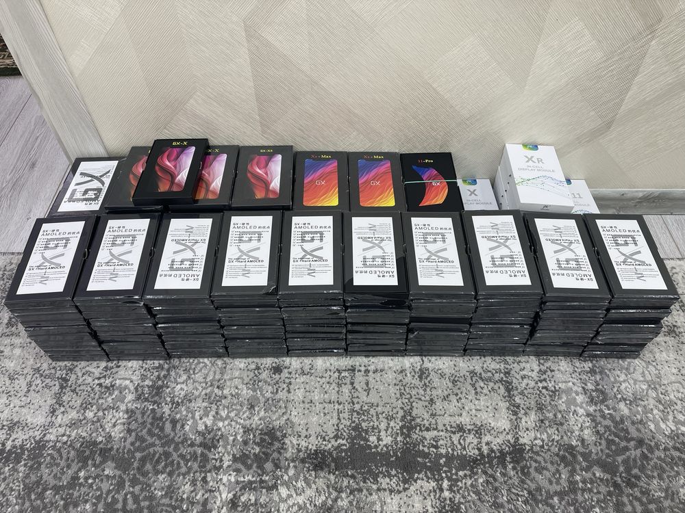 iPhone va boshqa barcha turdagi telefonlarga LCD ekran (displey) lar.