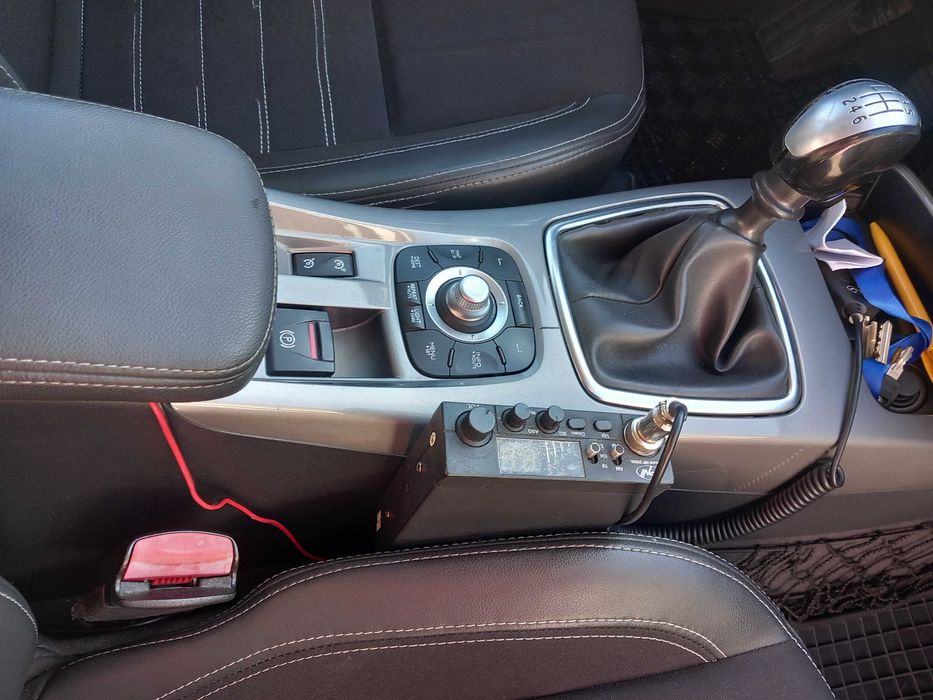 Vand renault laguna an fab. 2012, 2.0cdi 150cv, 250000 km. 4800 Euro.