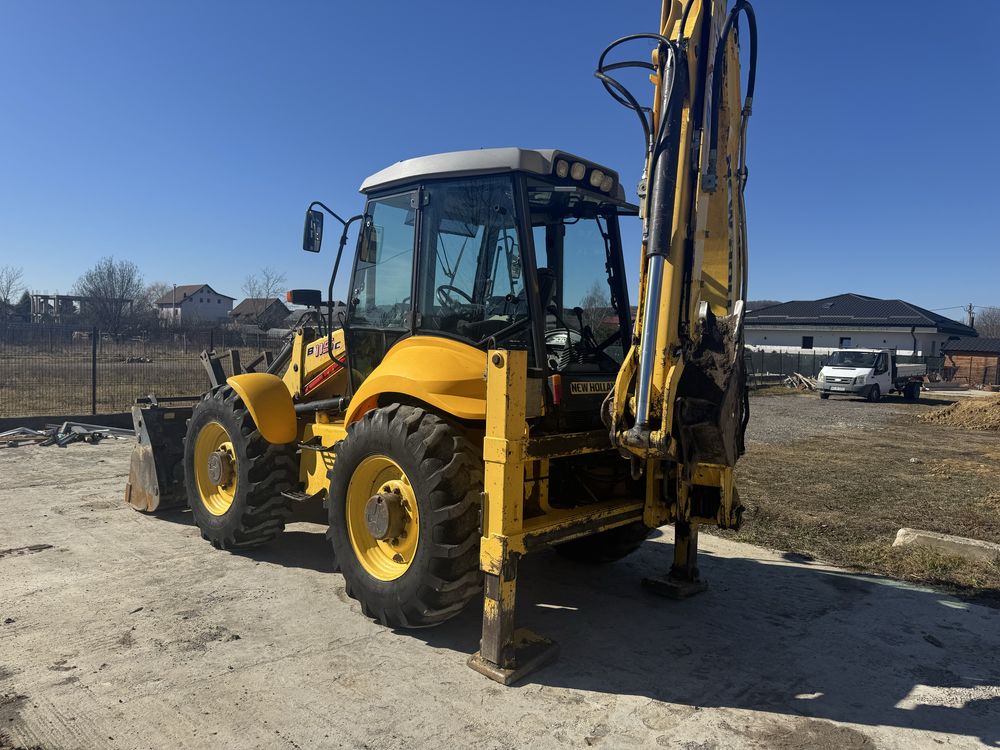 Buldoexcavator new holland