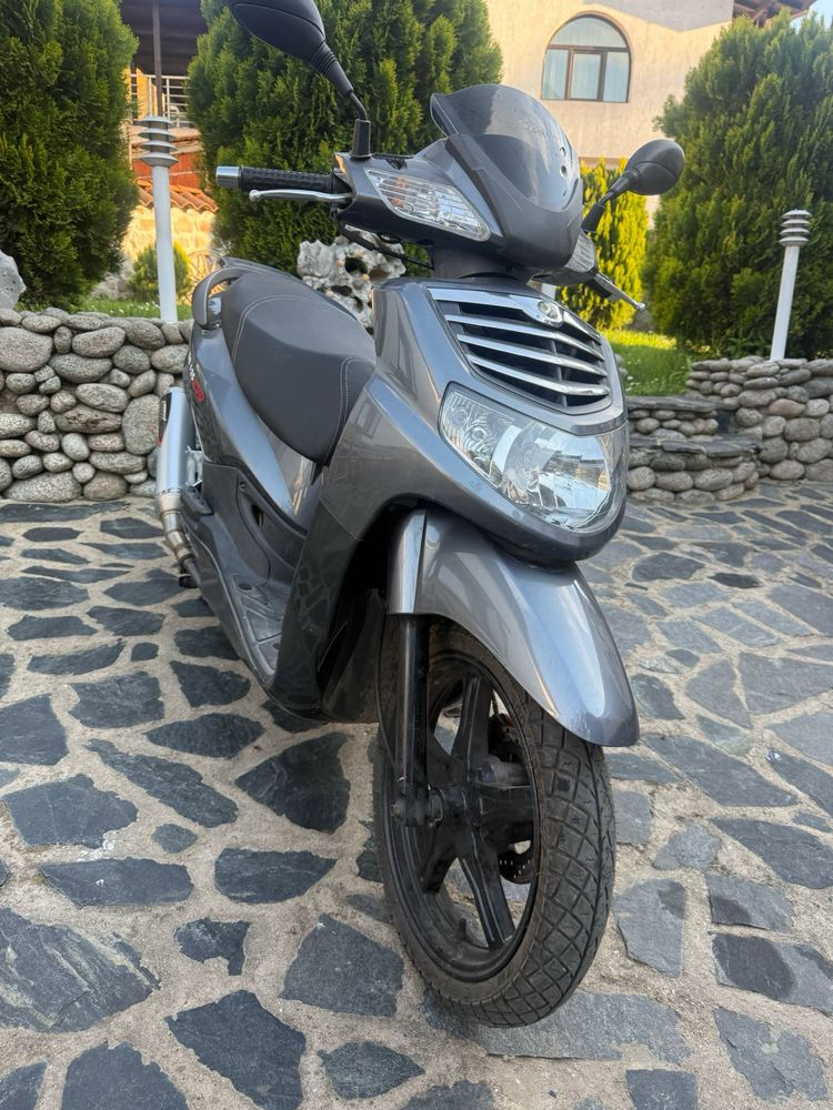 Скутер SYM HD 125 EVO