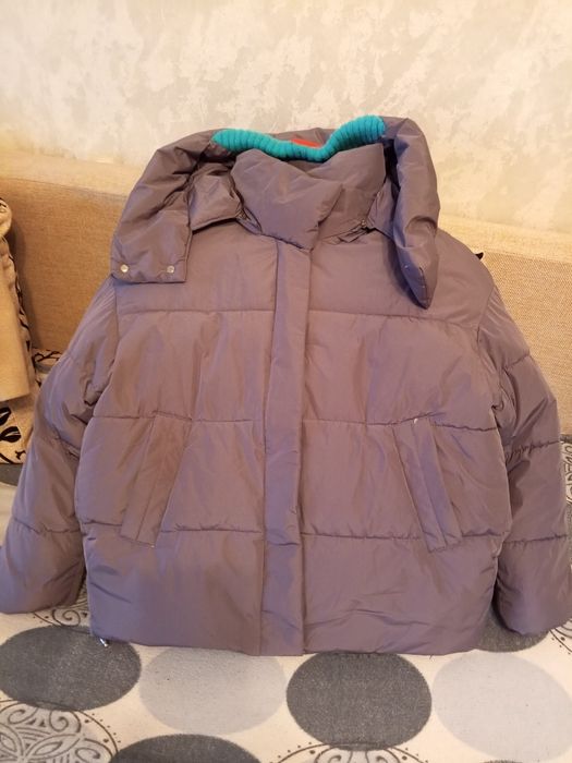 Куртка новая, пальто