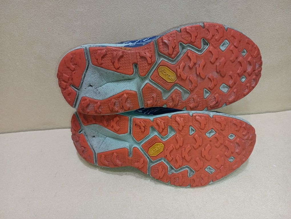 Hoka SpeedGoat Waterproof N 38,5 - 45 лв