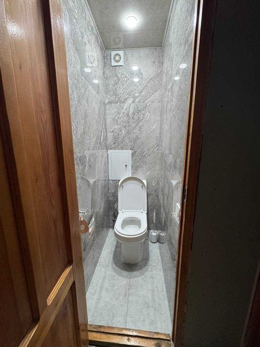 Продажа! 2/5/5 Парк Фуркат. 60м2. Балкон 2/6. Ул. Янги Замон. Разделка