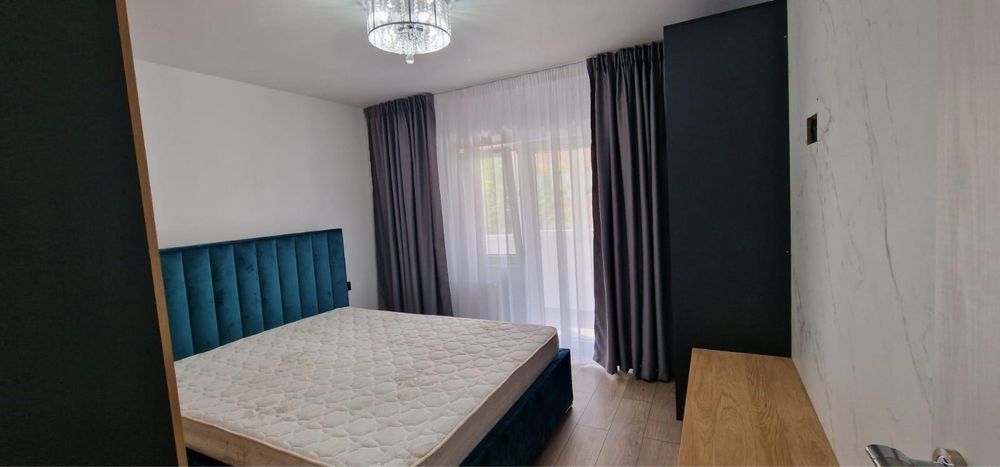 Vand/ inchiriez apartament 3 camere