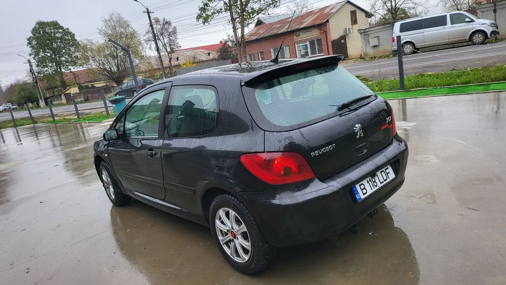 Peugeot 307 coupe XR 1.6 benzina 2002 itp valabil pana in iulie 2026