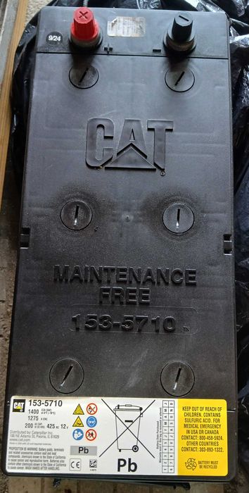 Акумолатор 12v за тежки машини
