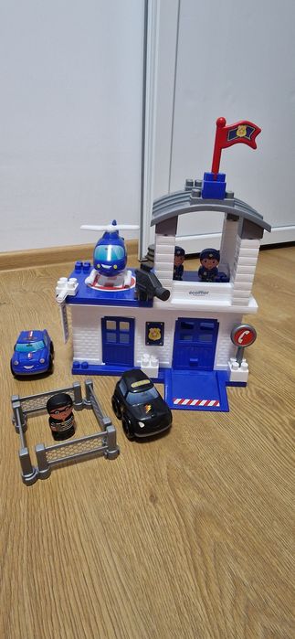 Vând jucarii  copii