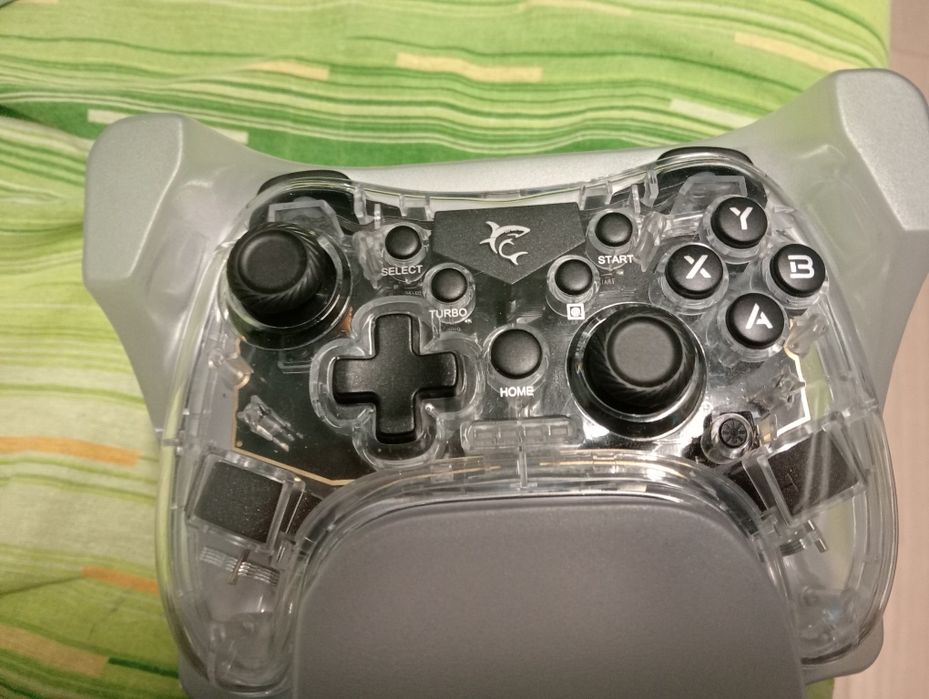 Controller universal Legion "White shark"