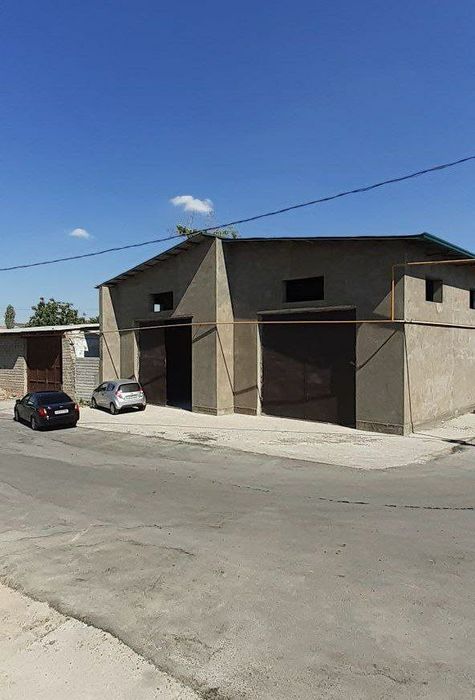 Продаётся нежилой помещения 8 сот