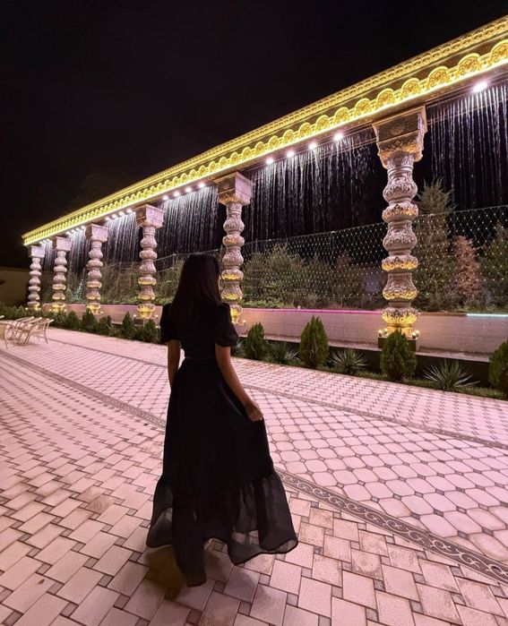 Вечернее платье черное