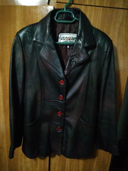 Geaca din piele naturala