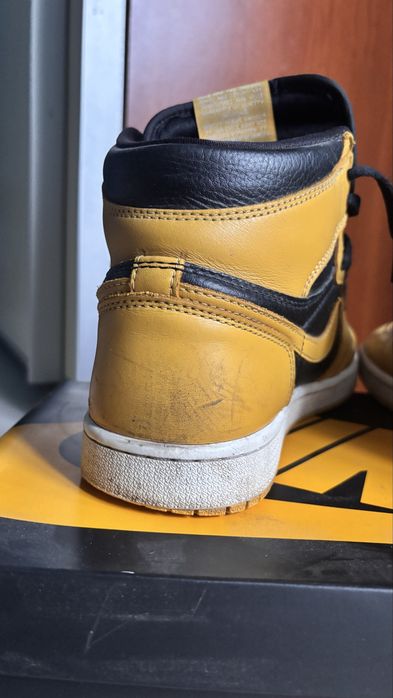 Jordan 1 High OG Pollen