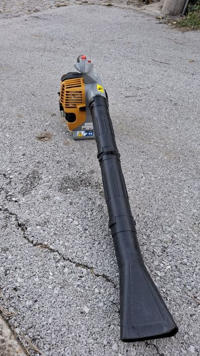 Бензинова духалка за листа