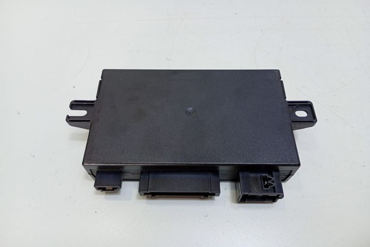 Modul carlig 8E0907383C Audi A4 B7 seria