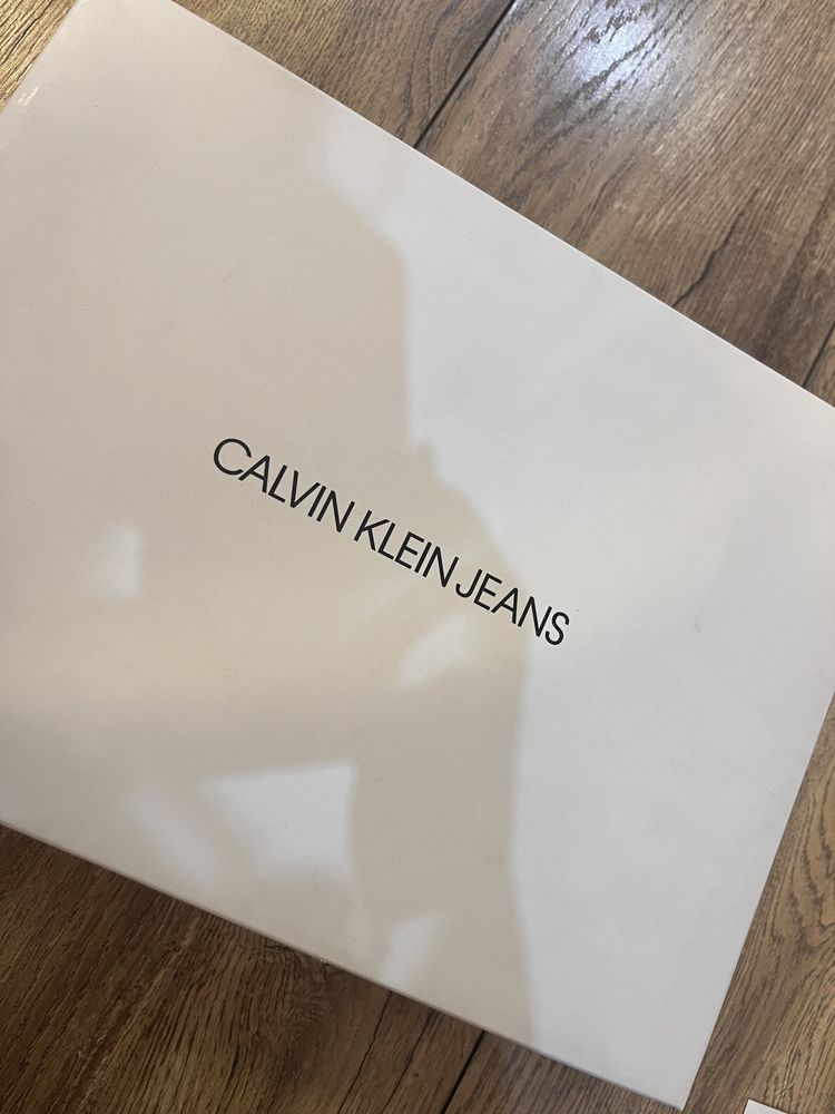 Calvin Klein кецове 36 н