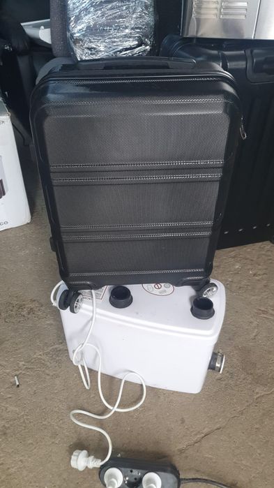 Valiza pt avion 50/18/34. 100 lei