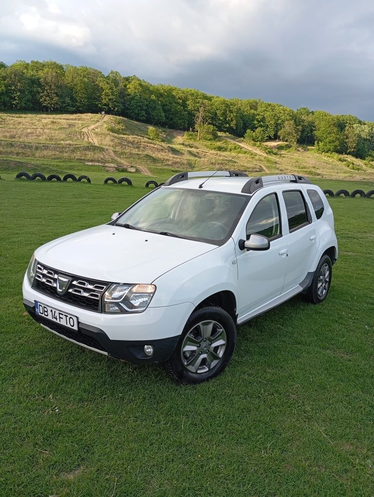 Dacia Duster Laureat Euro 5 an 2015 recent înmatriculată