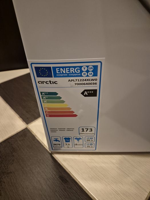 Masina  spalat Arctic Inverter Slim 7 kg DEFECTA