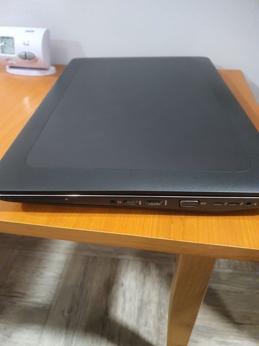 Laptop HP Zbook  i7 de 17inch