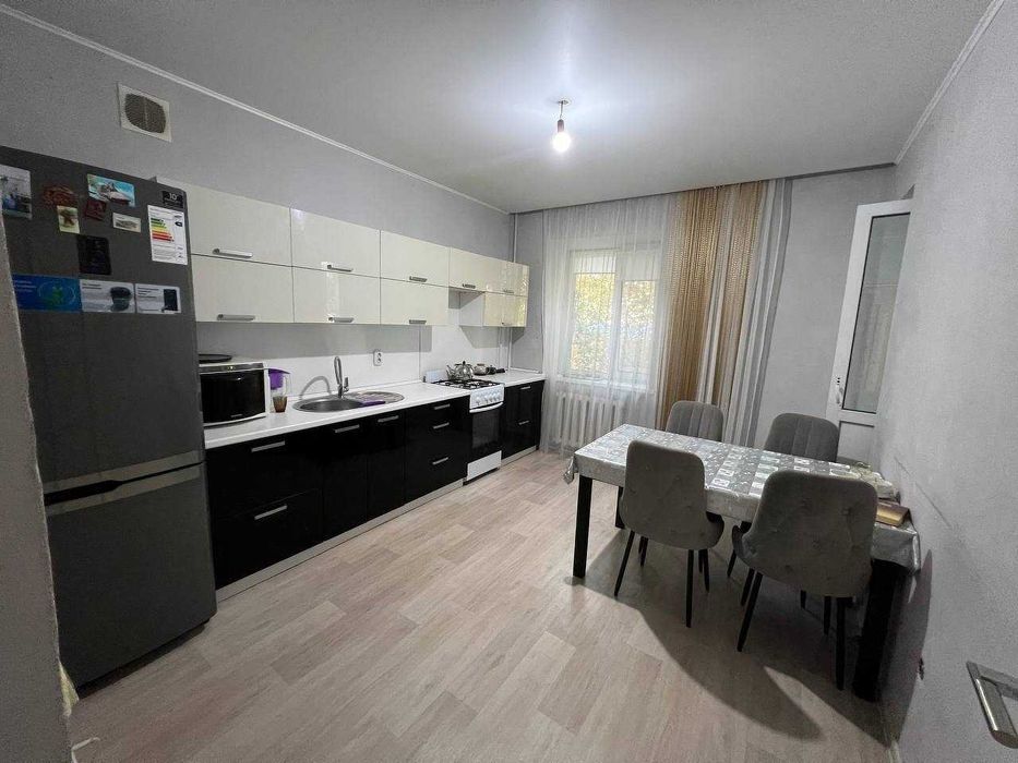В продаже 2х ком квартира в районе КЖБИ в новом доме 62 кв.м