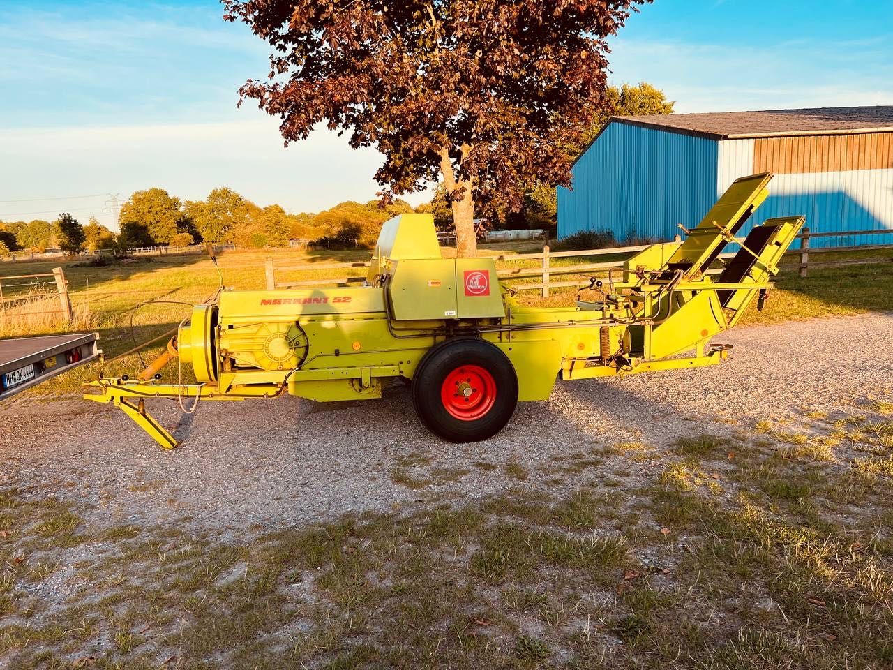 Claas Markant 52 Press Padborshik Belarus Claas Arion, Case tortadi