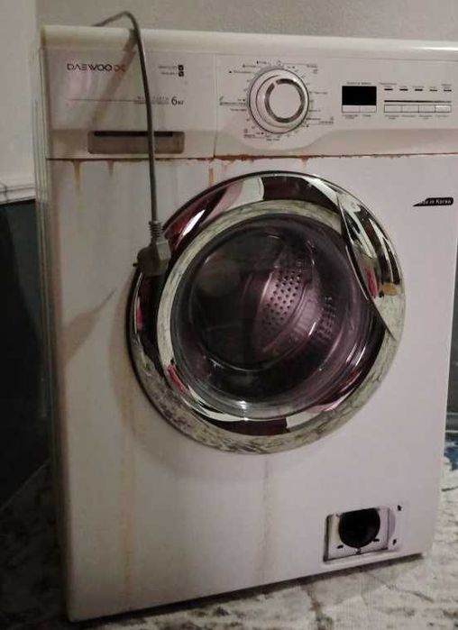 Продаётся б/у стиральная машина DAEWOO